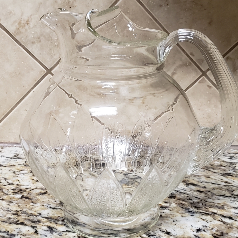Vintage 1930's Macbeth-Evans Crystal Leaf Pattern w/ Ice Catching Lip Pitcher